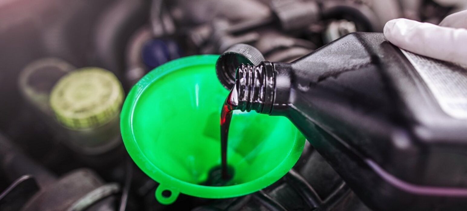 Jak dolít olej do automatické převodovky?