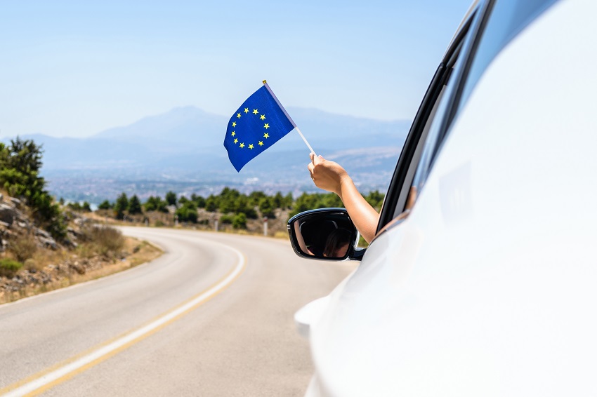 Útdíjköteles utak Európában: mennyit kell fizetni az uniós matricáért?