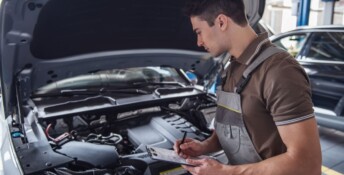 Costo revisione auto: prezzo nel 2025