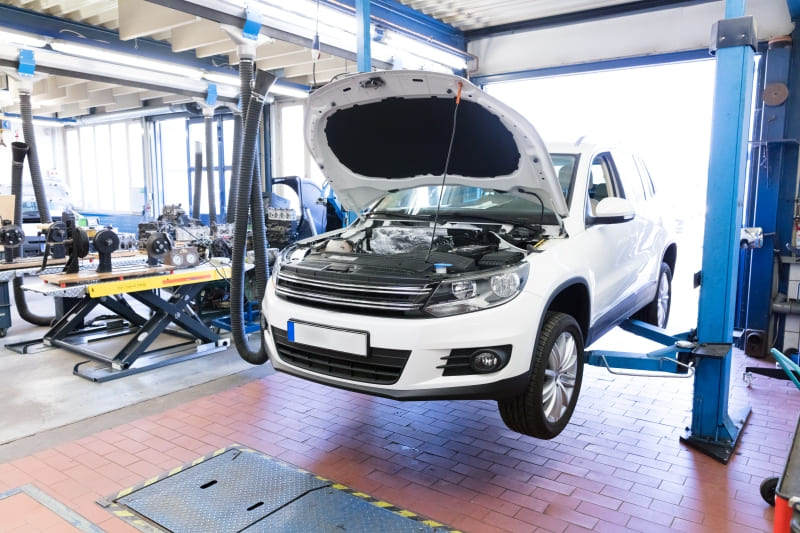 Quanto costa la revisione auto: prima revisione