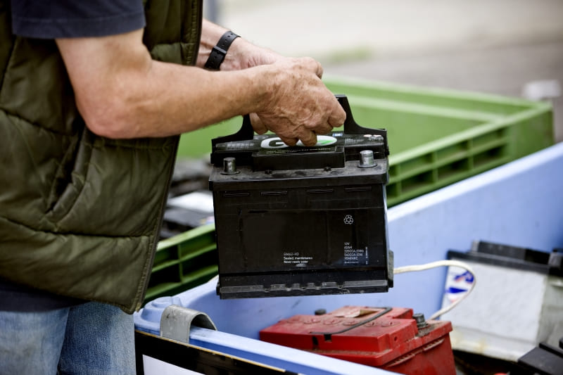 Come e dove smaltire la batteria auto?