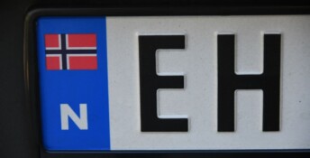 Personlig bilskilt: Hvordan kan jeg gjøre det og hvor mye koster det?