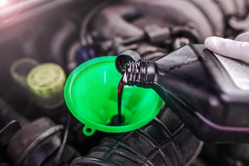 How to check and change transmission fluid