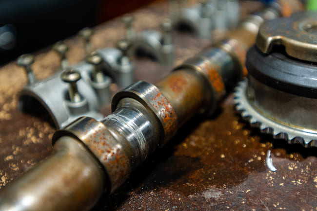 Causes of camshaft failure