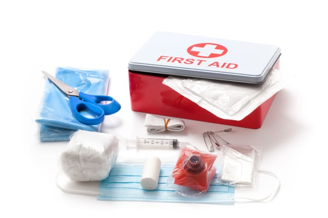Car first aid kit contents list