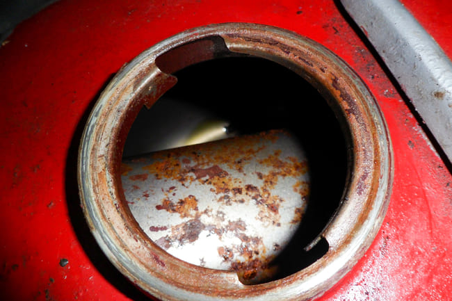 Motorcycle fuel tank rust removal 
