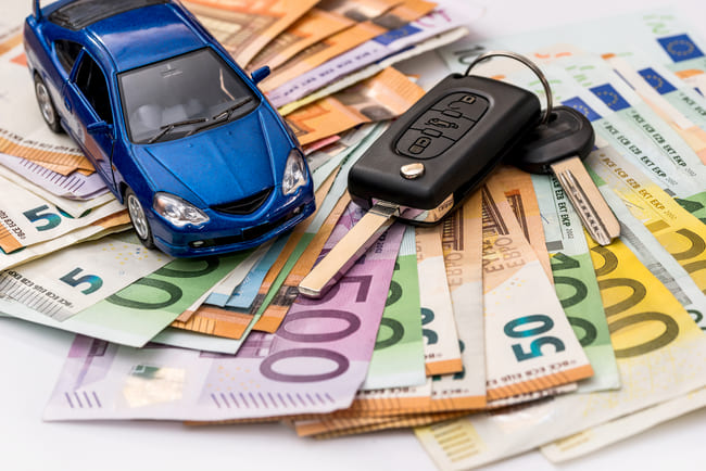 Rejestracja samochodu zagranicznego oraz polskiego – koszty