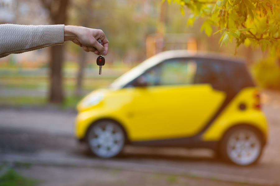 Warum zahlt sich der Kauf eines Kleinwagens mit Elektromotor aus?